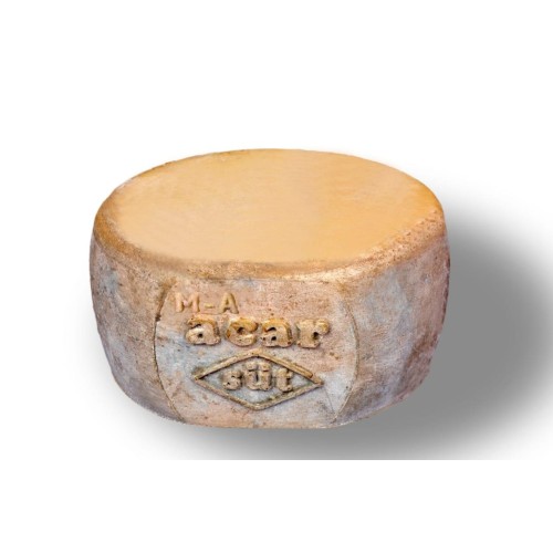 Eski Kaşar Peyniri (Kars Kaşarı) 12.2 Kg  -12.5 Kg.